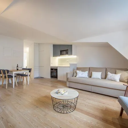 Apartment Meet The Elements *